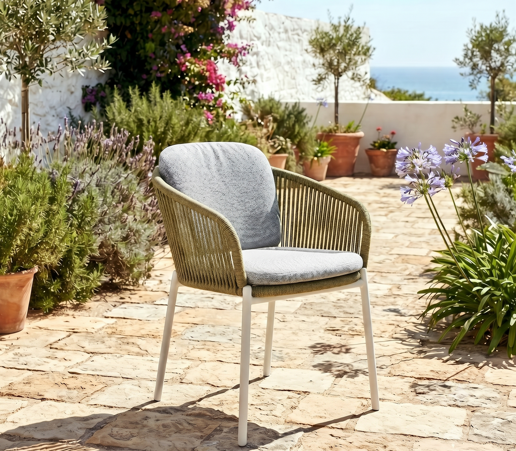 elara dining chair bg 4